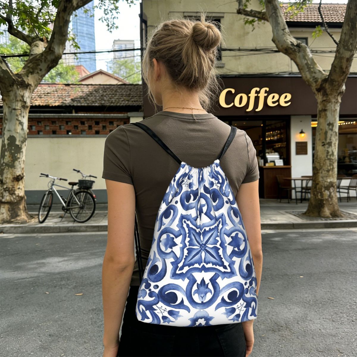 Blue Ornate Floral Mediterrane - Tile Bag Drawstring avaliação e preço