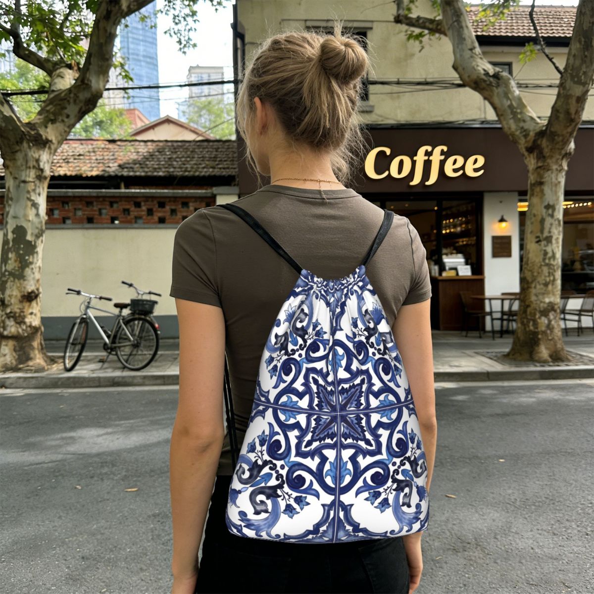 Blue Ornate Floral Mediterrane - Tile Bag Drawstring avaliação e preço